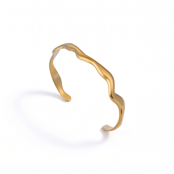 The Serpent – 18K Gold Sculptural Bangle Bracelet