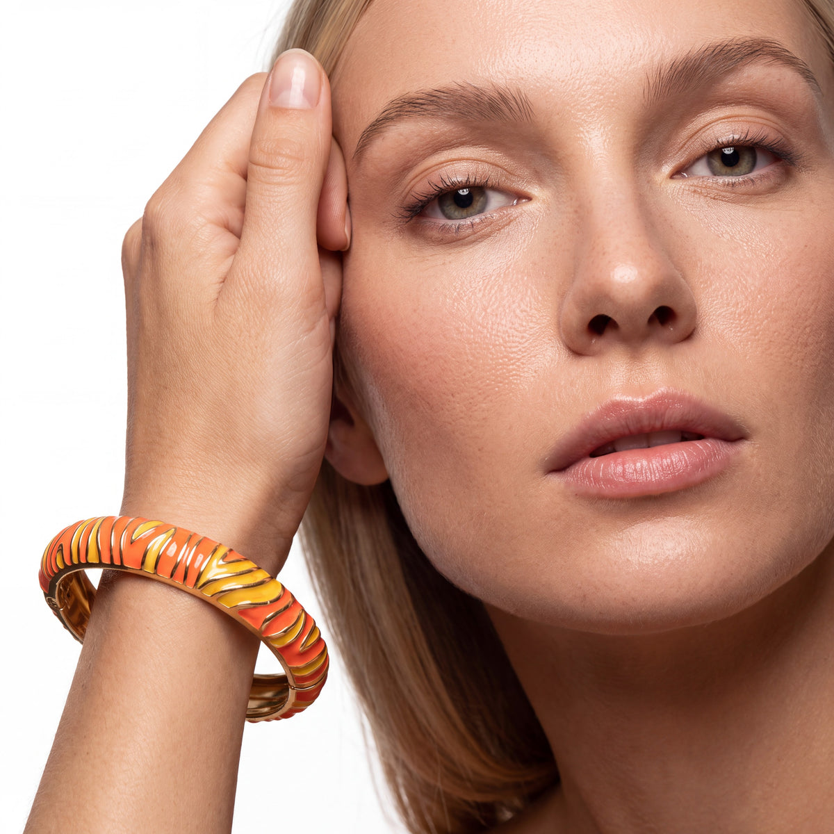 The Golden Sunray Ribbed Bangle