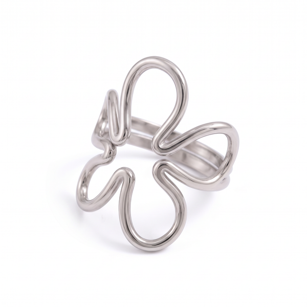 The Bow – Silver Statement Ring