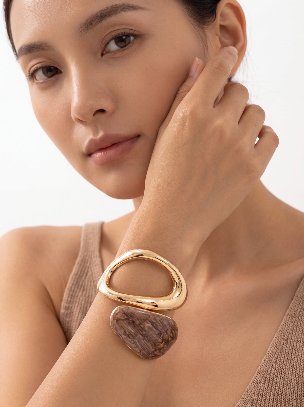 The Sculpted Muse Bangel